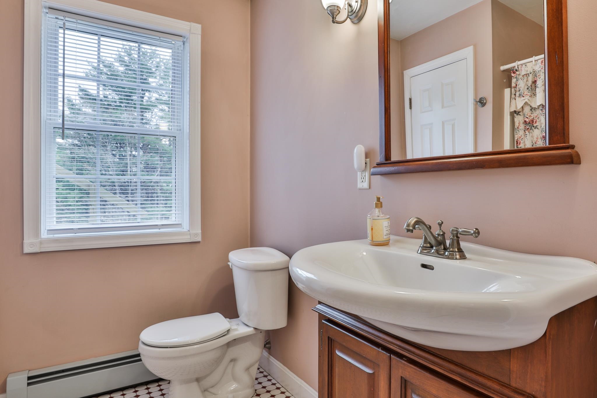 1042 Montalona Road Dunbarton, NH 03046 - Photo 30 of 38