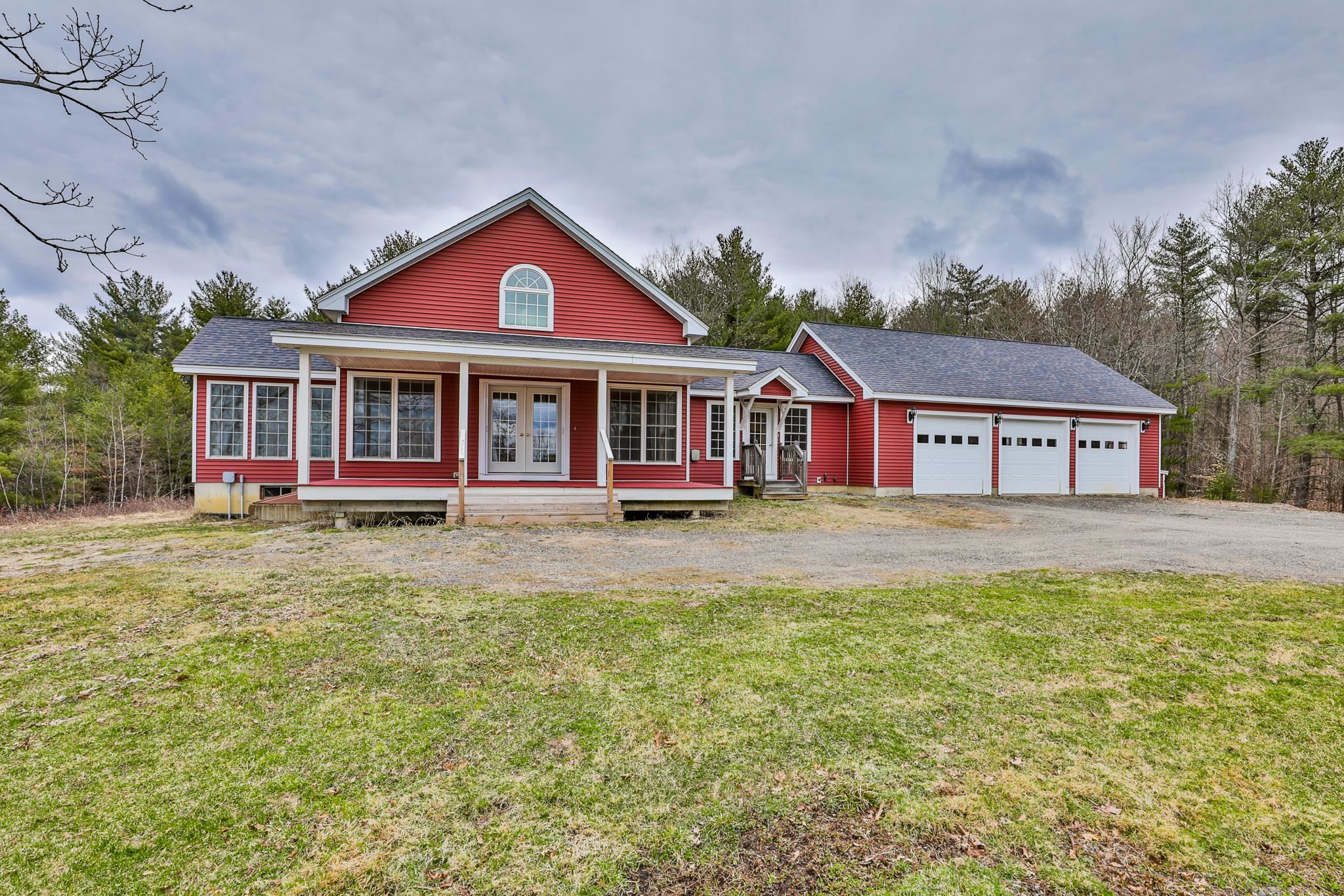 1042 Montalona Road Dunbarton, NH 03046 - Photo 3 of 38
