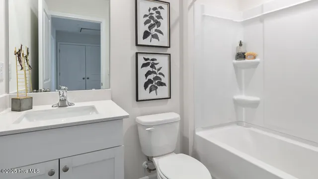 $260,271 | 203 Maddox Drive, Aberdeen, NC 28315