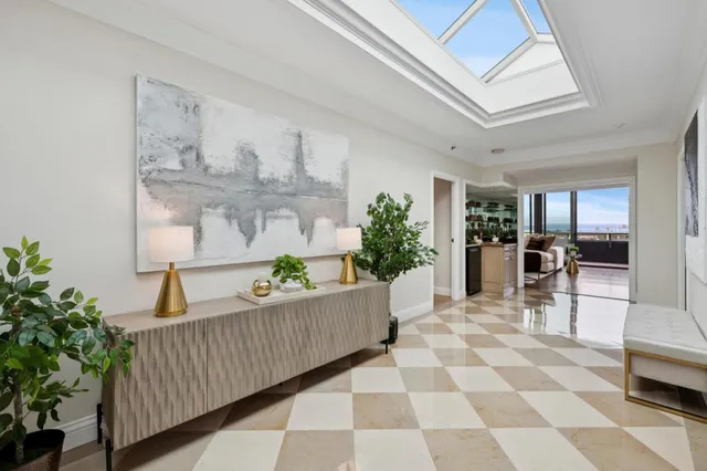 $3,250,000 | 555 Laurel Avenue, Unit 614, San Mateo, CA 94401