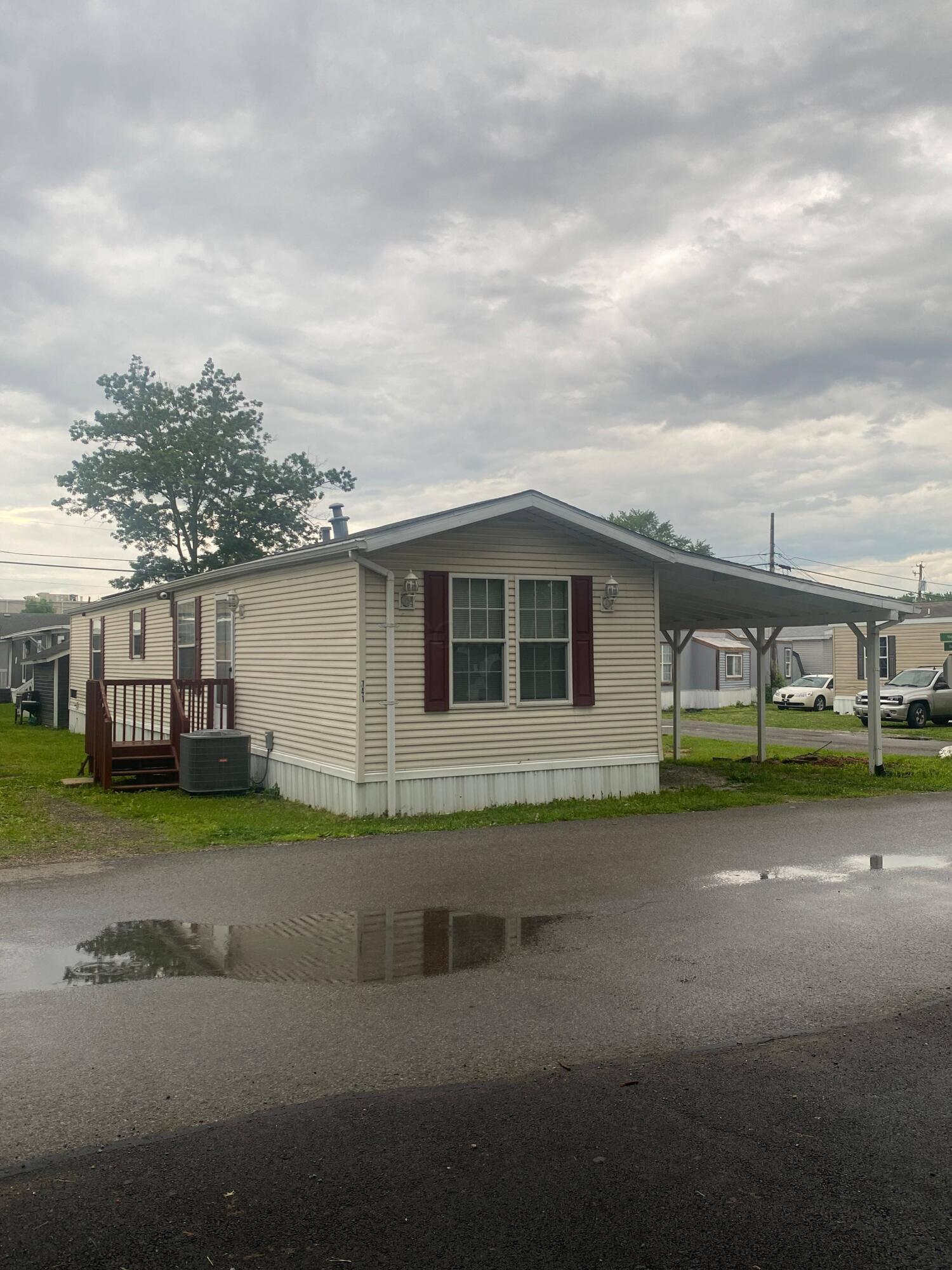 755 Stelzer Road, Unit 141 Columbus, OH 43219 - Photo 3 of 4 WhatsApp Image 2026-06-26 at 20.55.08 (3