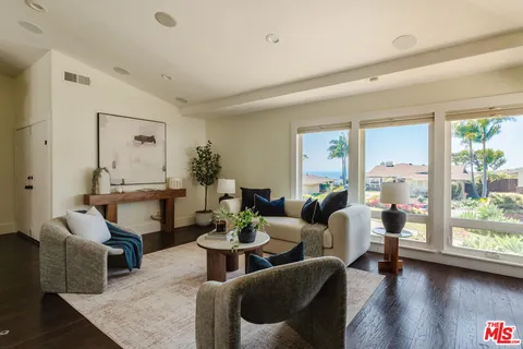 $1,985,000 | 32254 Sea Raven Drive, Rancho Palos Verdes, CA 90275