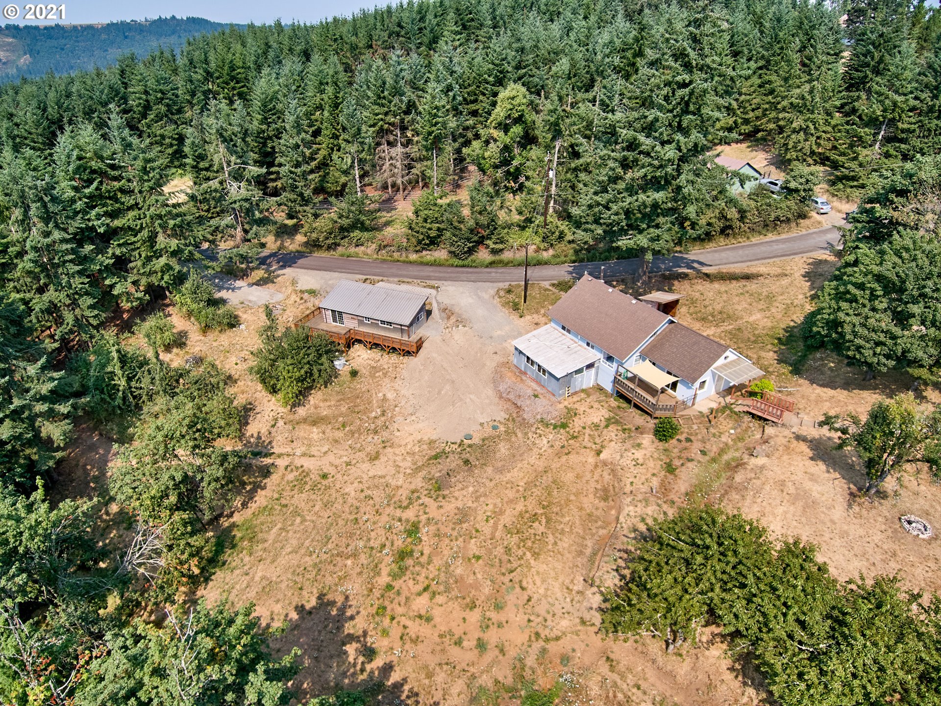 19754 McKillop Road Scotts Mills, OR 97375 - Photo 3 of 32 Gallery Image 3