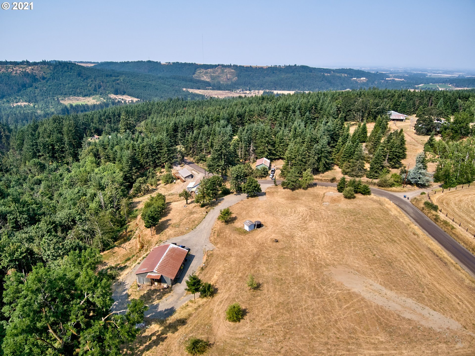 19754 McKillop Road Scotts Mills, OR 97375 - Photo 6 of 32 Gallery Image 6