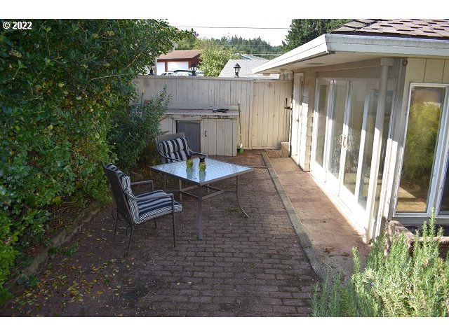 3108 Maple Drive Reedsport, OR 97467 - Photo 7 of 17 Gallery Image 7