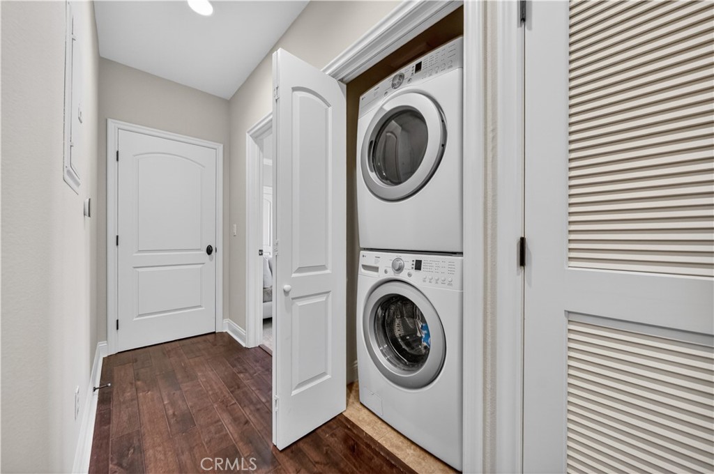 2454 Oswego Street, Unit 301 Pasadena, CA 91107 - Photo 46 of 59 a view of a hallway with washer and dryer