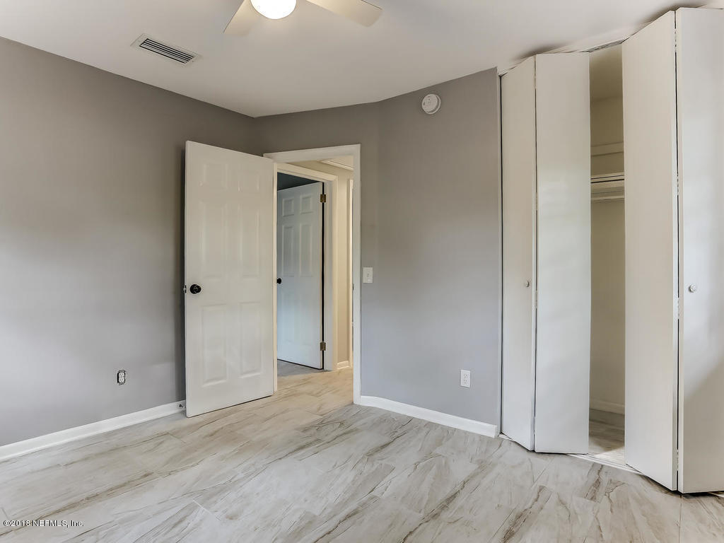 2126 Fouraker Road Jacksonville, FL 32210 - Photo 28 of 38 2126 Fouraker Rd Jacksonville-028-29-Bed