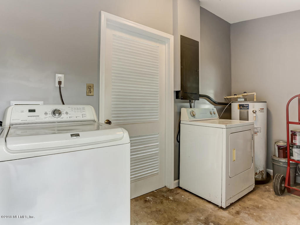 2126 Fouraker Road Jacksonville, FL 32210 - Photo 29 of 38 Laundry