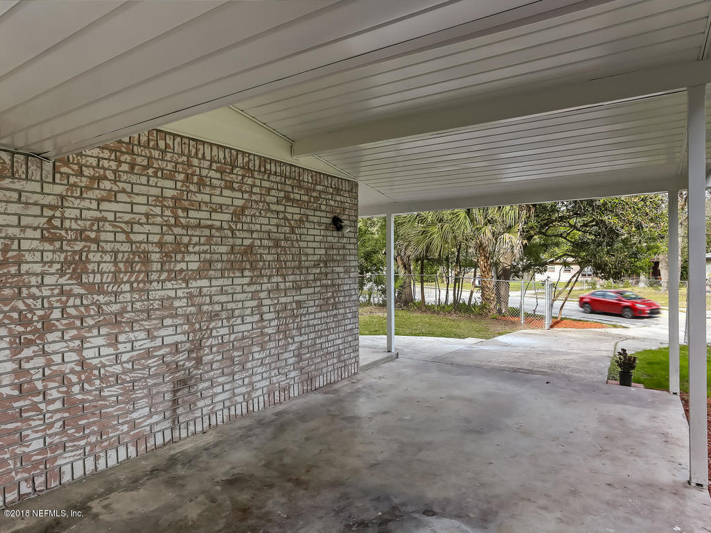 2126 Fouraker Road Jacksonville, FL 32210 - Photo 38 of 38 Carport