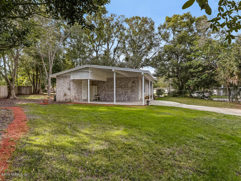 2126 Fouraker Road Jacksonville, FL 32210 - Photo 4 of 38 Side view