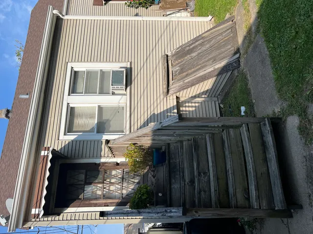 $470,000 | 1500 West 71st Street, Chicago, IL 60636