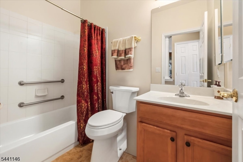 43 Renaissance Boulevard Somerset, NJ 08873 - Photo 27 of 43