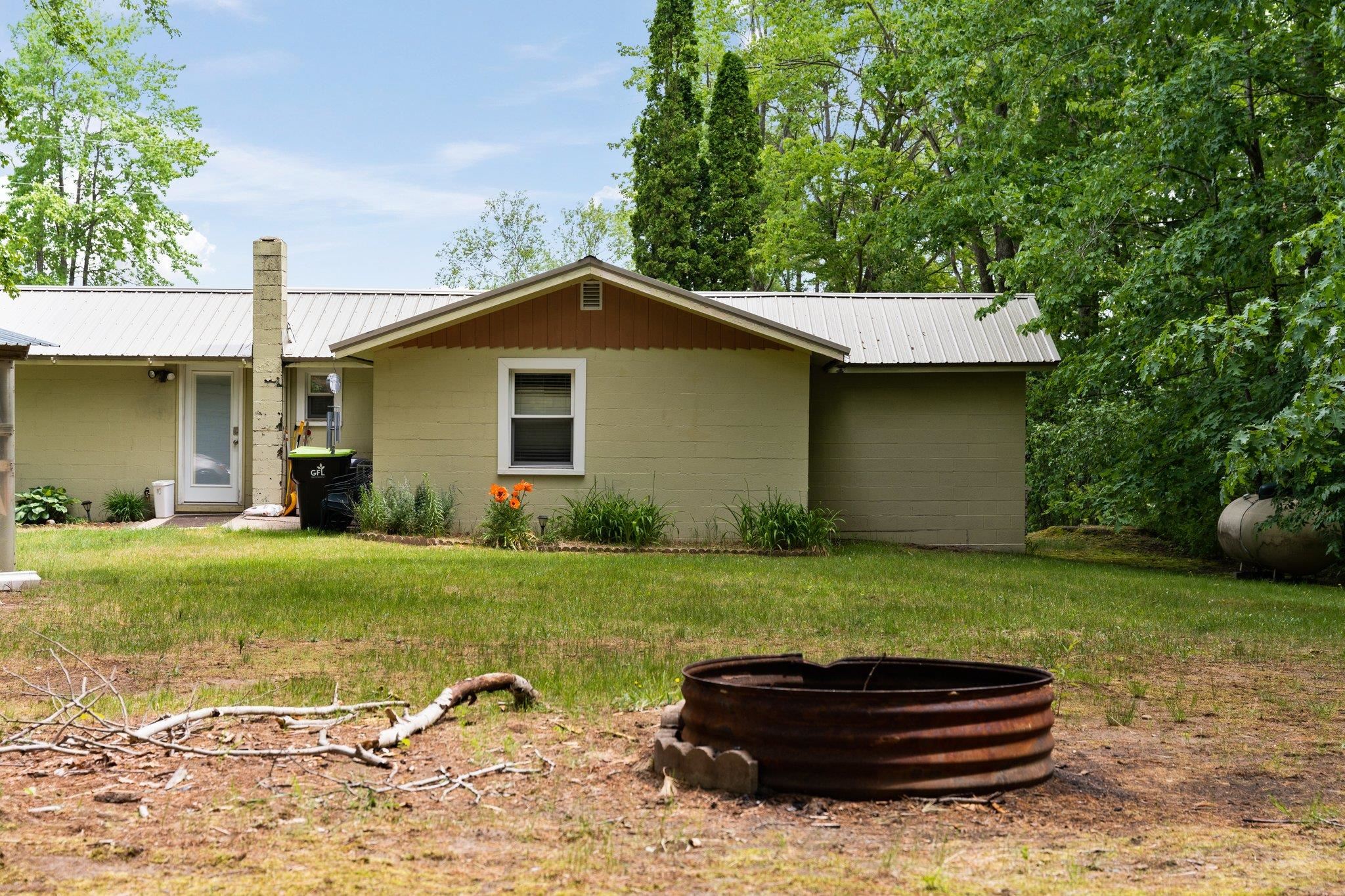 6579 Ingersoll Road Southwest Fife Lake, MI 49633 - Photo 37 of 38 1912380-37.JPG