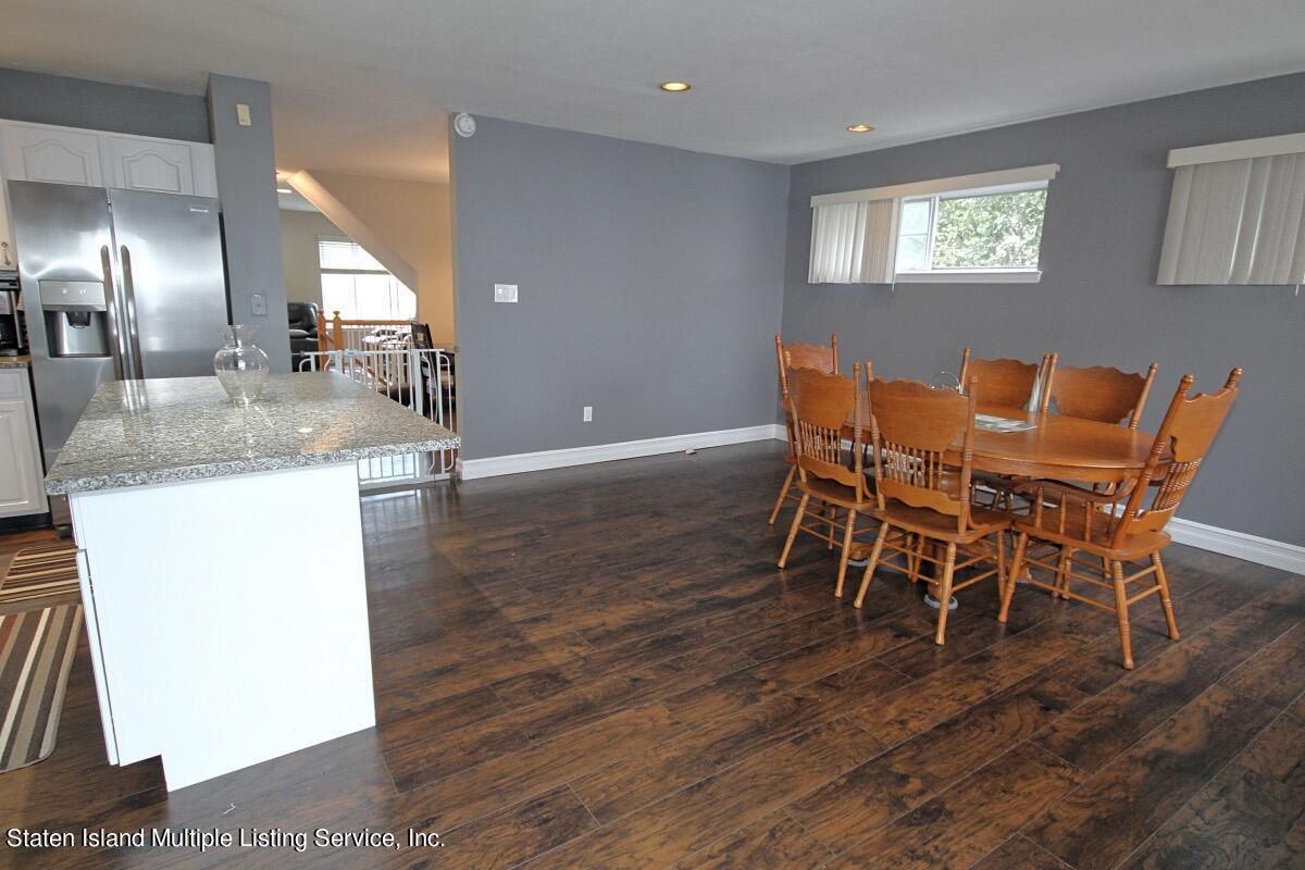 30 Red Cedar Lane Staten Island, NY 10309 - Photo 12 of 32 IMG_3330_Fotor