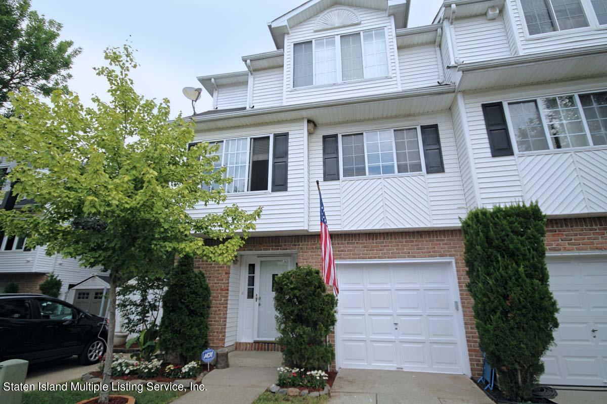 30 Red Cedar Lane Staten Island, NY 10309 - Photo 2 of 32 IMG_3241_Fotor