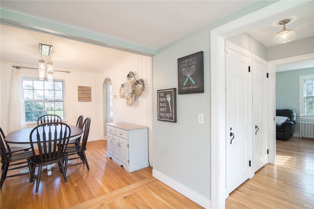408 New Meadow Road Barrington, RI 02806 - Photo 11 of 32 Gallery Image 11