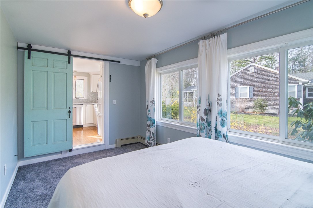 408 New Meadow Road Barrington, RI 02806 - Photo 10 of 32 Gallery Image 10