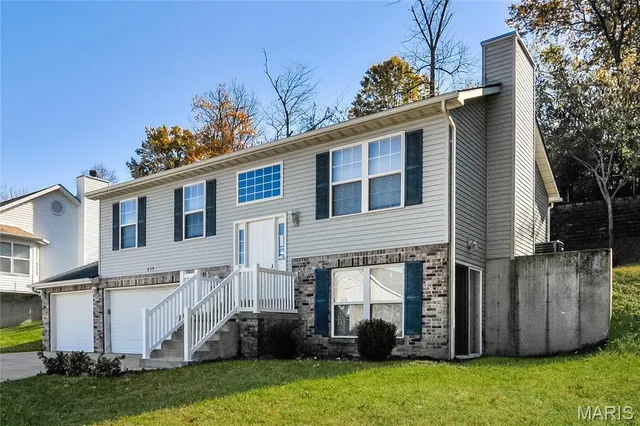 $1,995 | 839 Memory Lane, Fenton, MO 63026