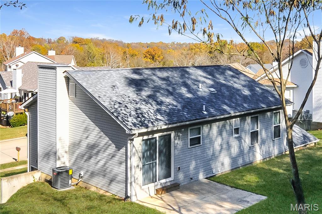 839 Memory Lane Fenton, MO 63026 - Photo 14 of 17