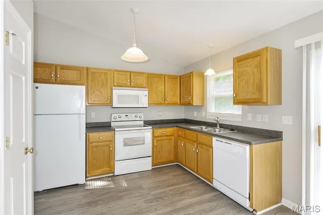 $1,995 | 839 Memory Lane, Fenton, MO 63026