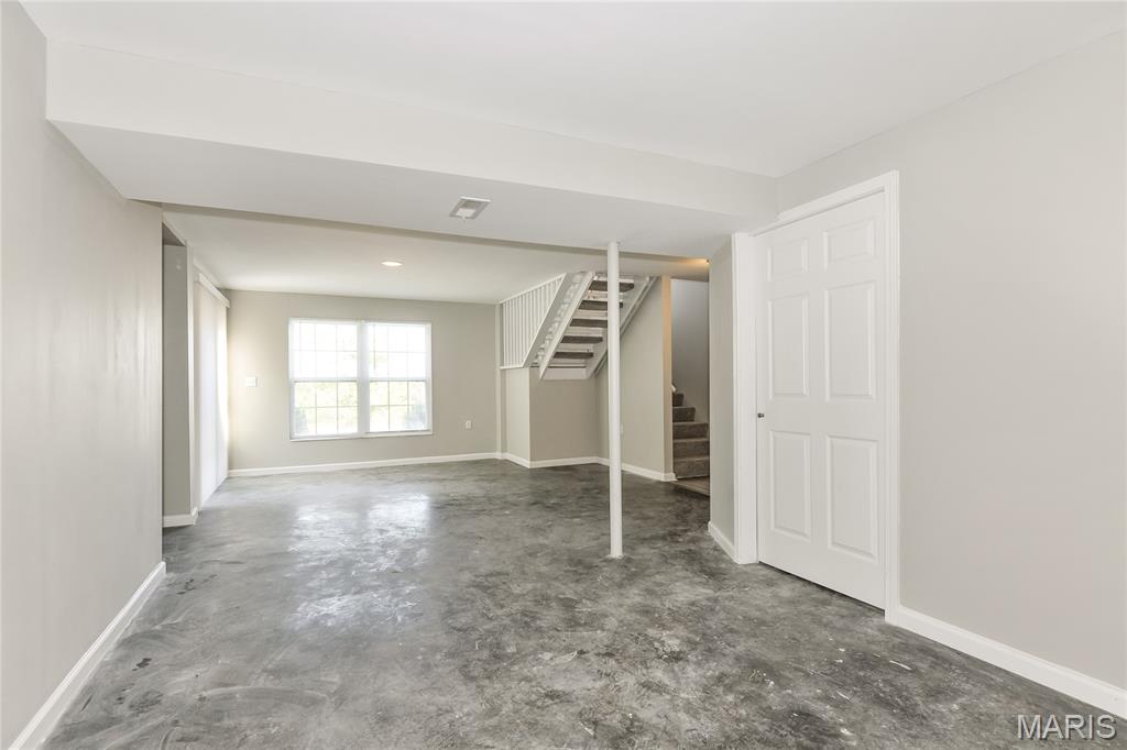 839 Memory Lane Fenton, MO 63026 - Photo 5 of 17