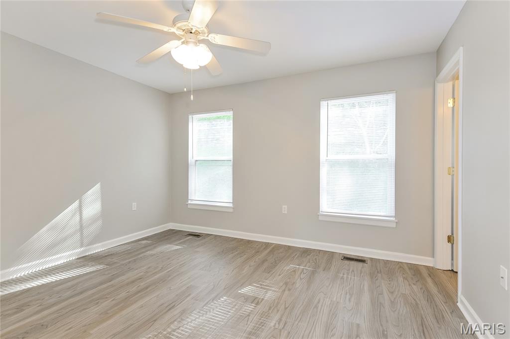 839 Memory Lane Fenton, MO 63026 - Photo 7 of 17