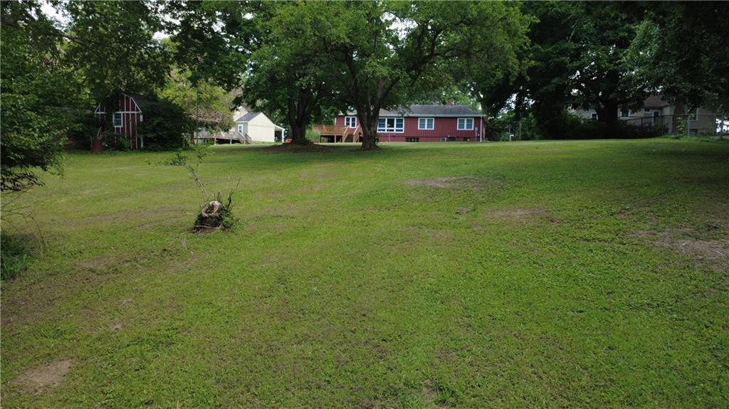 1728 Berry Road Independence, MO 64057 - Photo 31 of 33