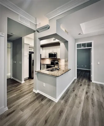 $1,879 | 5353 Memorial Drive, Unit 3066, Houston, TX 77007