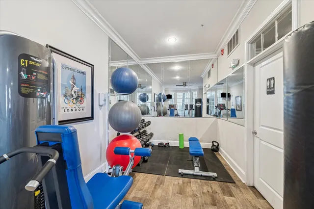 $1,879 | 5353 Memorial Drive, Unit 3066, Houston, TX 77007