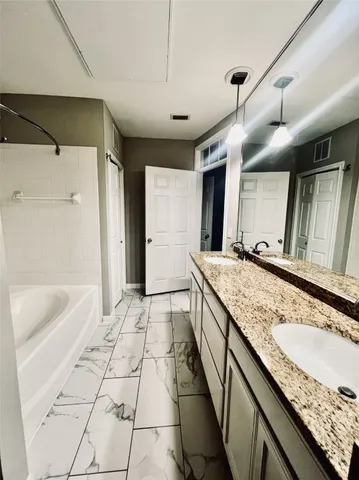 $1,879 | 5353 Memorial Drive, Unit 3066, Houston, TX 77007