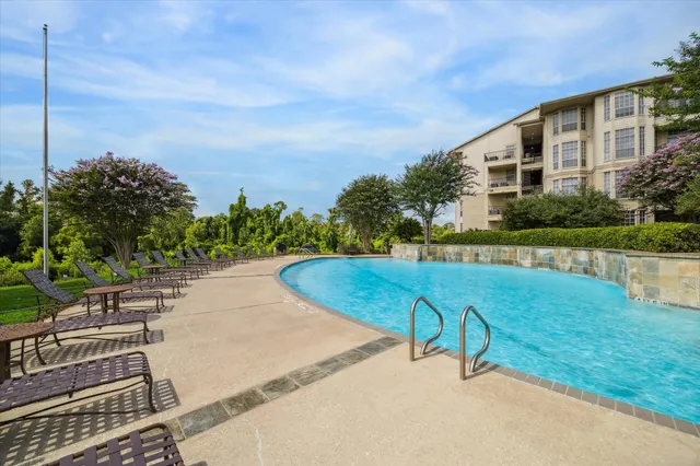 $1,879 | 5353 Memorial Drive, Unit 3066, Houston, TX 77007