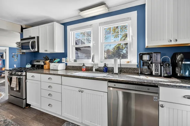 $589,900 | 137 Durham Road, Freeport, ME 04032