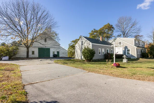 $589,900 | 137 Durham Road, Freeport, ME 04032