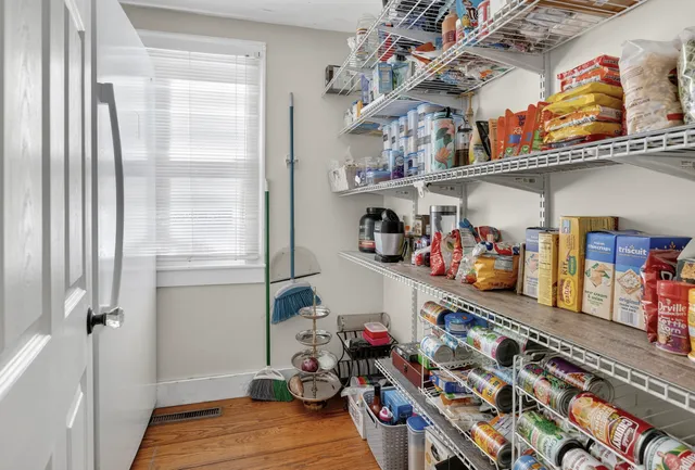 $589,900 | 137 Durham Road, Freeport, ME 04032