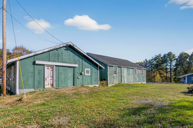 $589,900 | 137 Durham Road, Freeport, ME 04032