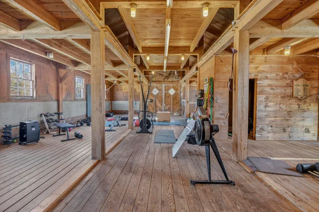 $589,900 | 137 Durham Road, Freeport, ME 04032