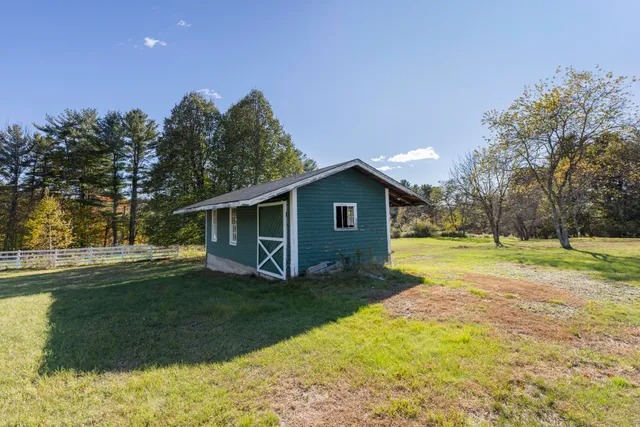 $589,900 | 137 Durham Road, Freeport, ME 04032