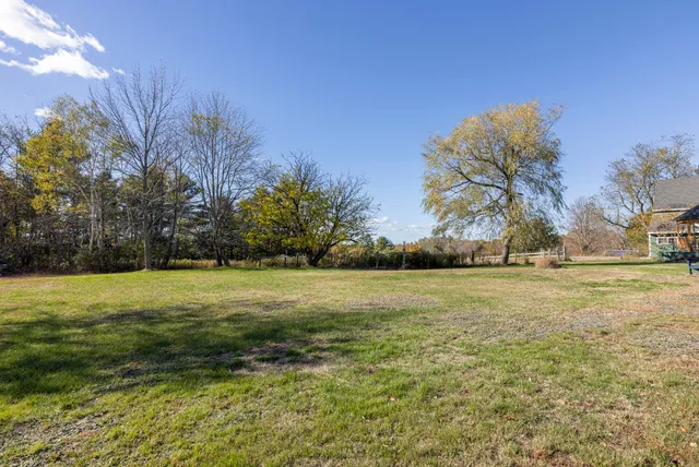 $589,900 | 137 Durham Road, Freeport, ME 04032