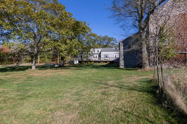 $589,900 | 137 Durham Road, Freeport, ME 04032