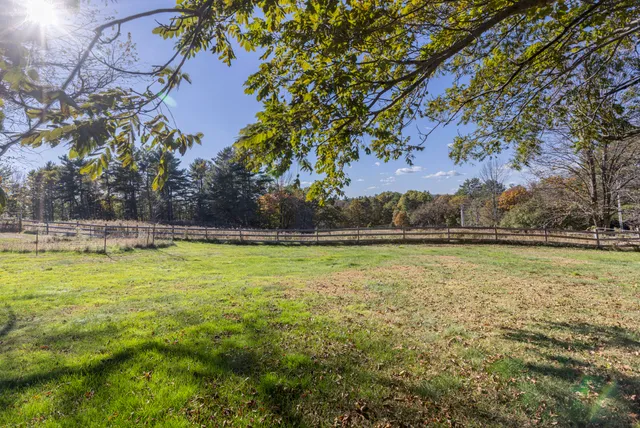 $589,900 | 137 Durham Road, Freeport, ME 04032