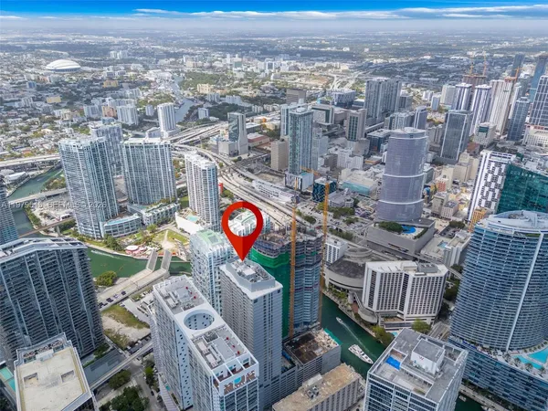 $4,500 | 77 Southeast 5th Street, Unit 2405, Miami, FL 33131