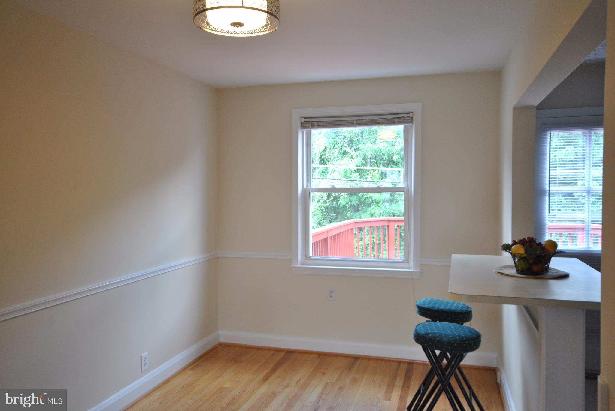 1110 Elm Road Baltimore, MD 21227 - Photo 10 of 30 Dining Room