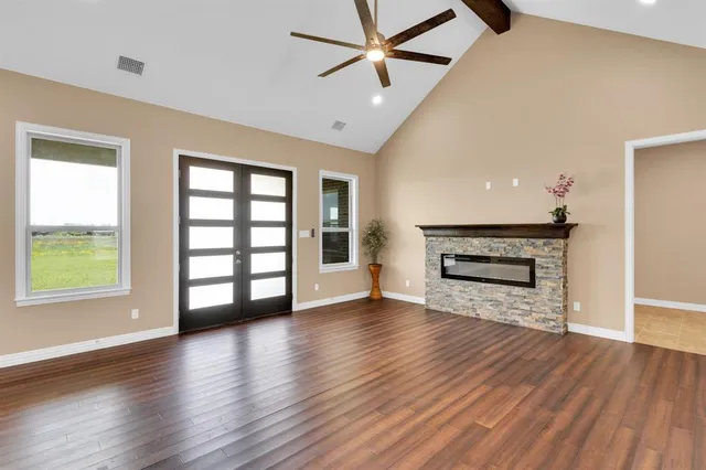 $630,000 | 350 Farrar Road, Waxahachie, TX 75165