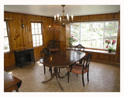 107 Buckingham Road Fox Chapel, PA 15215 - Photo 3 of 8 Dining Room.