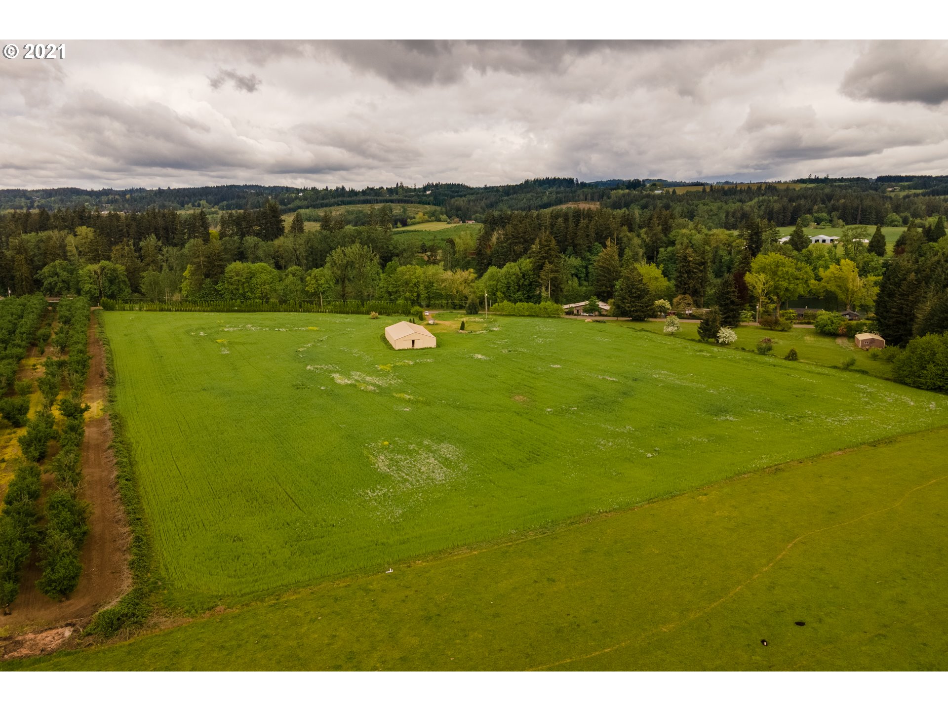 24560 Northeast Butteville Road Aurora, OR 97002 - Photo 7 of 23 Gallery Image 7