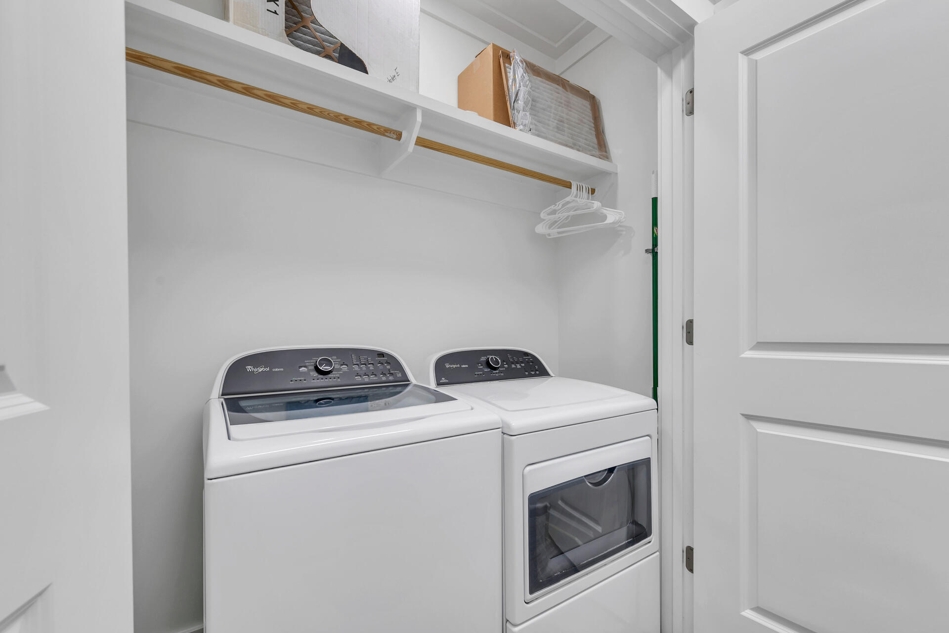 34 Okeechobee West Santa Rosa Beach, FL 32459 - Photo 42 of 91 a utility room with dryer and washer