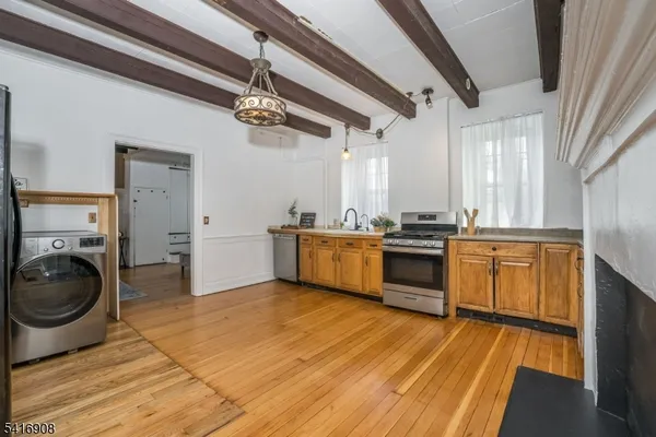 $355,000 | 30 Asbury Broadway Road, Washington, NJ 07882