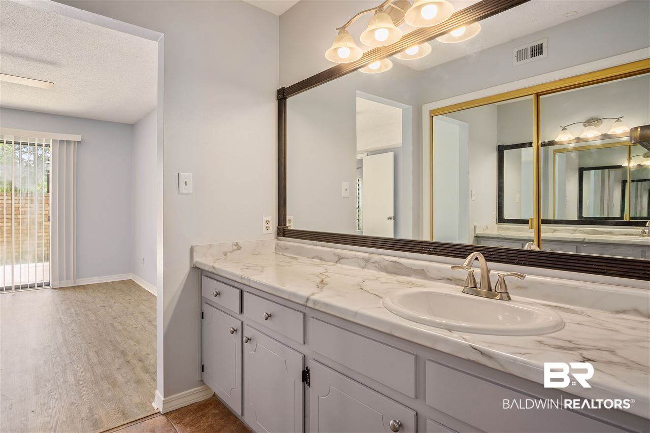 200 Parma Drive, Unit N1 Daphne, AL 36526 - Photo 11 of 24 Master Bath