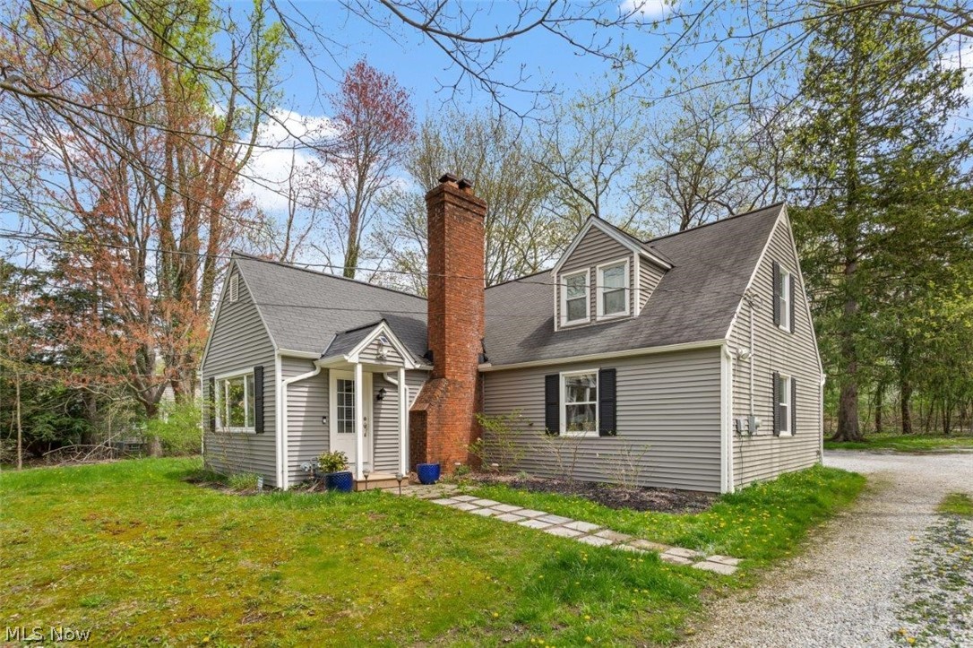 128 Fairview Road Chagrin Falls, OH 44022 - Photo 1 of 24 Gallery Image 1