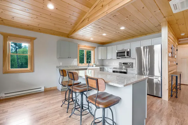 $589,000 | 23 Tuckers Way, Naples, ME 04055